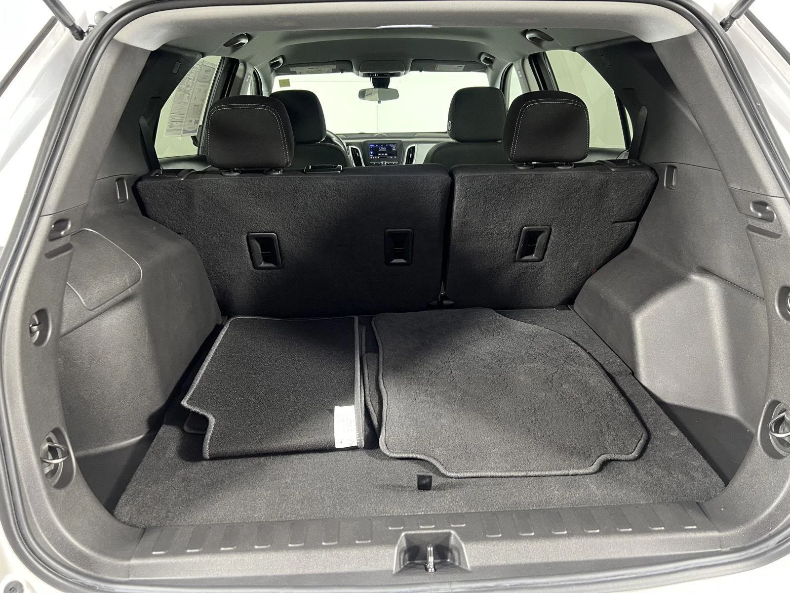 Used 2023 Summit White Chevrolet LS image 36
