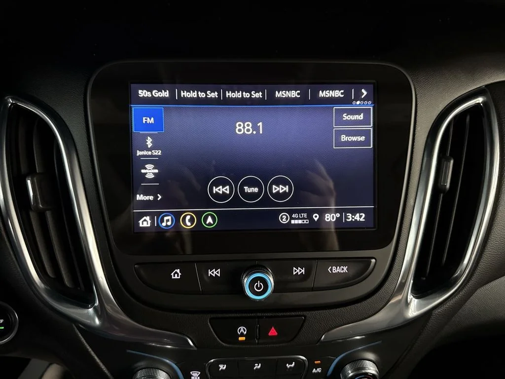 Used 2022 Blue Chevrolet LT image 27
