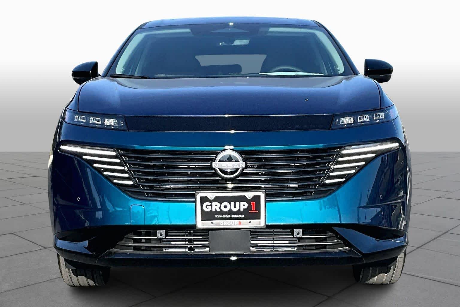 New 2026 Aurora Blue Pearl Metallic / Super Black Two-tone Nissan Platinum image 3