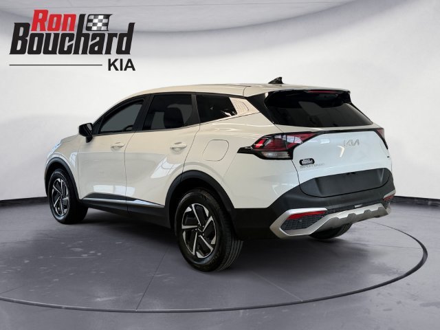 Used 2023 White Kia LX image 4