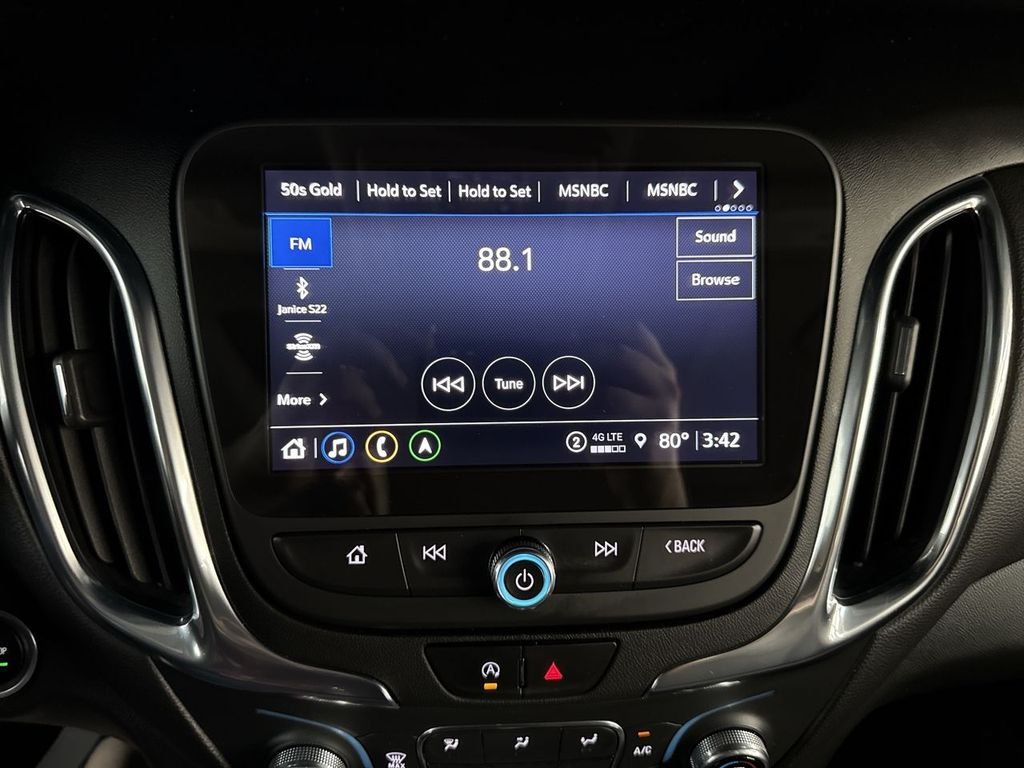Used 2022 Blue Chevrolet LT image 27