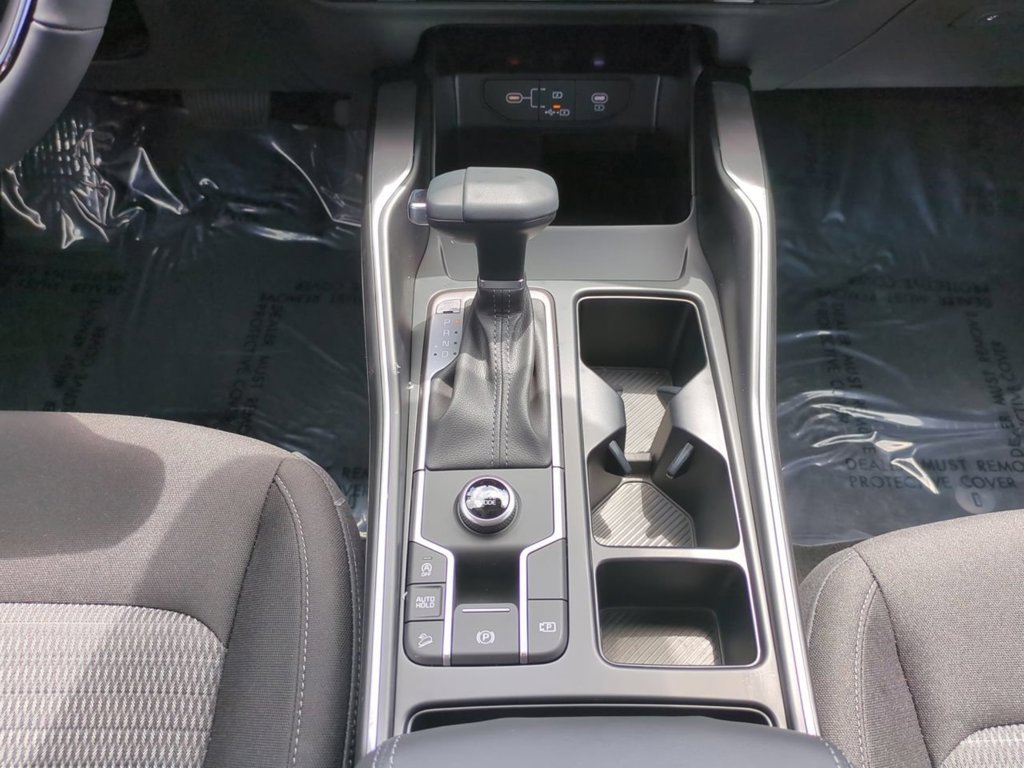 2026 Kia Sorento LX - Photo 26