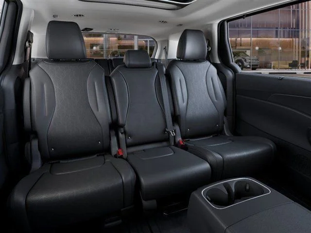 2026 Kia Carnival SX - Photo 16