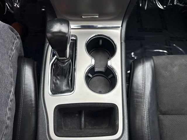 Used 2019 White Jeep Altitude image 19
