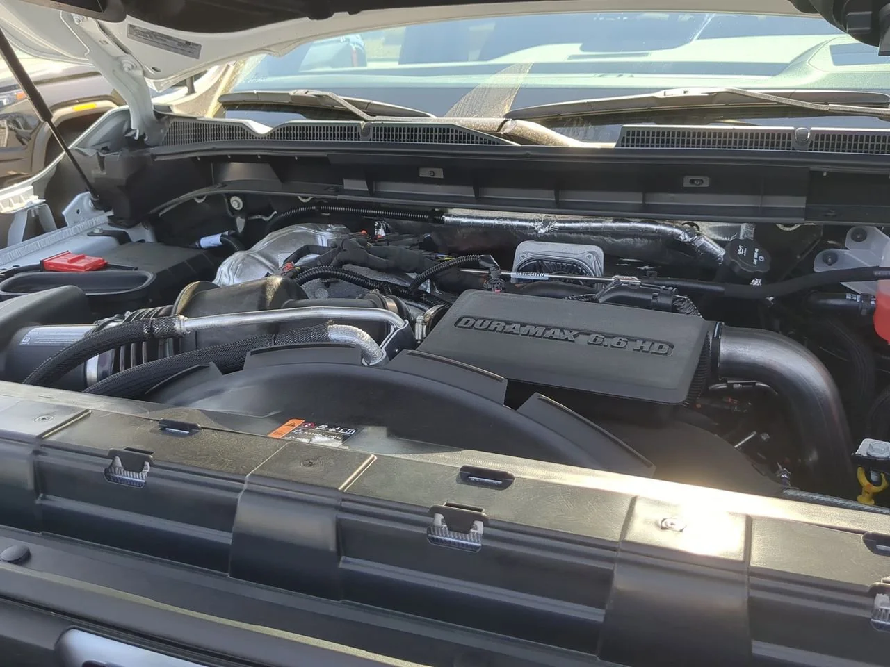 New 2026 Glacier White Tricoat GMC Denali image 31