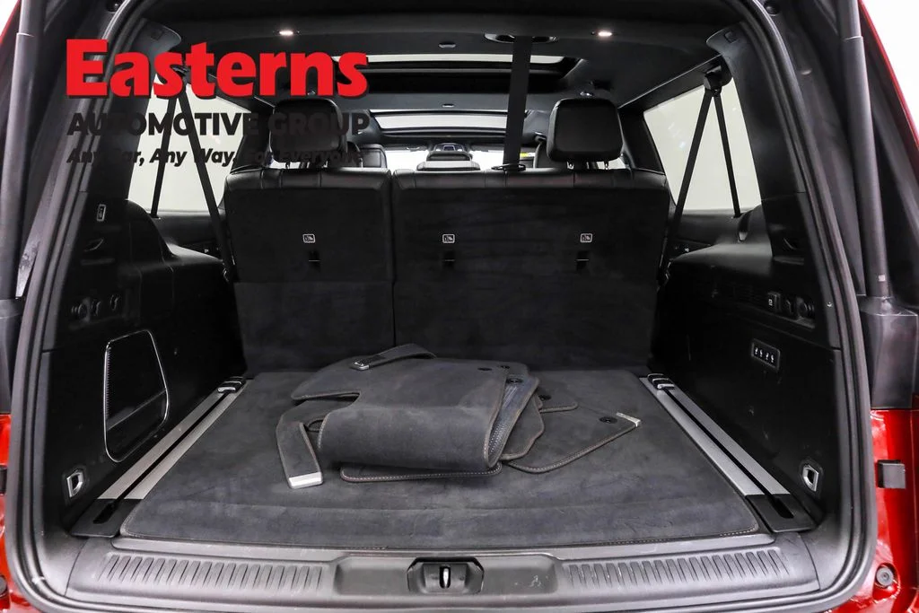 Used 2024 Red Jeep Series III image 9