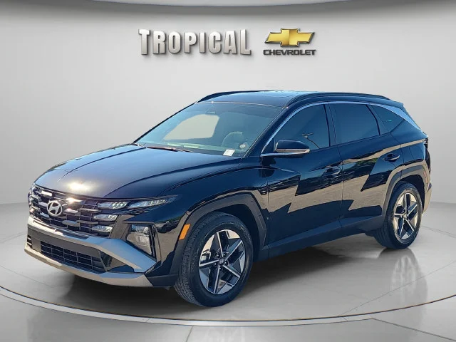 Used 2026 Black Hyundai SEL Premium image 1