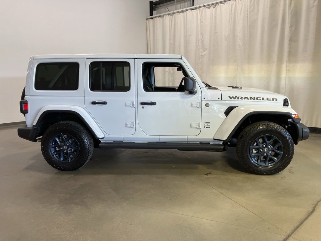 New 2026 Bright White Clear-Coat Exterior Paint Jeep 85th Anniversary image 27