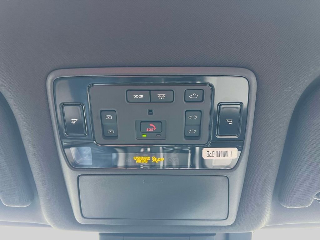 2025 Lexus TX Premium - Photo 31