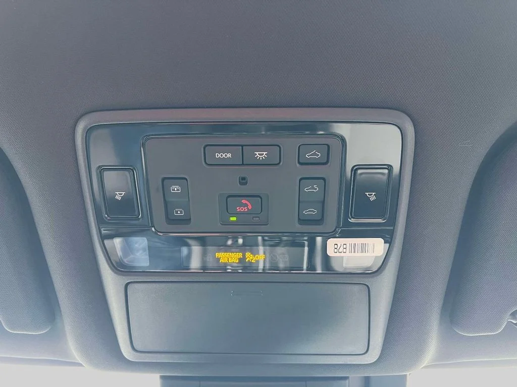 2025 Lexus TX Premium - Photo 31