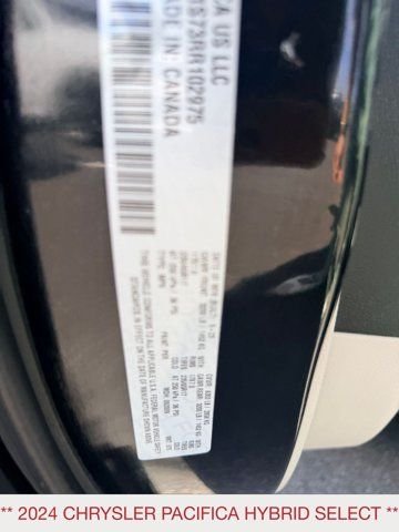 Used 2024 Black Chrysler Select image 19