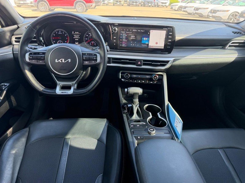 Used 2023 Wolf Gray Kia GT-Line image 10