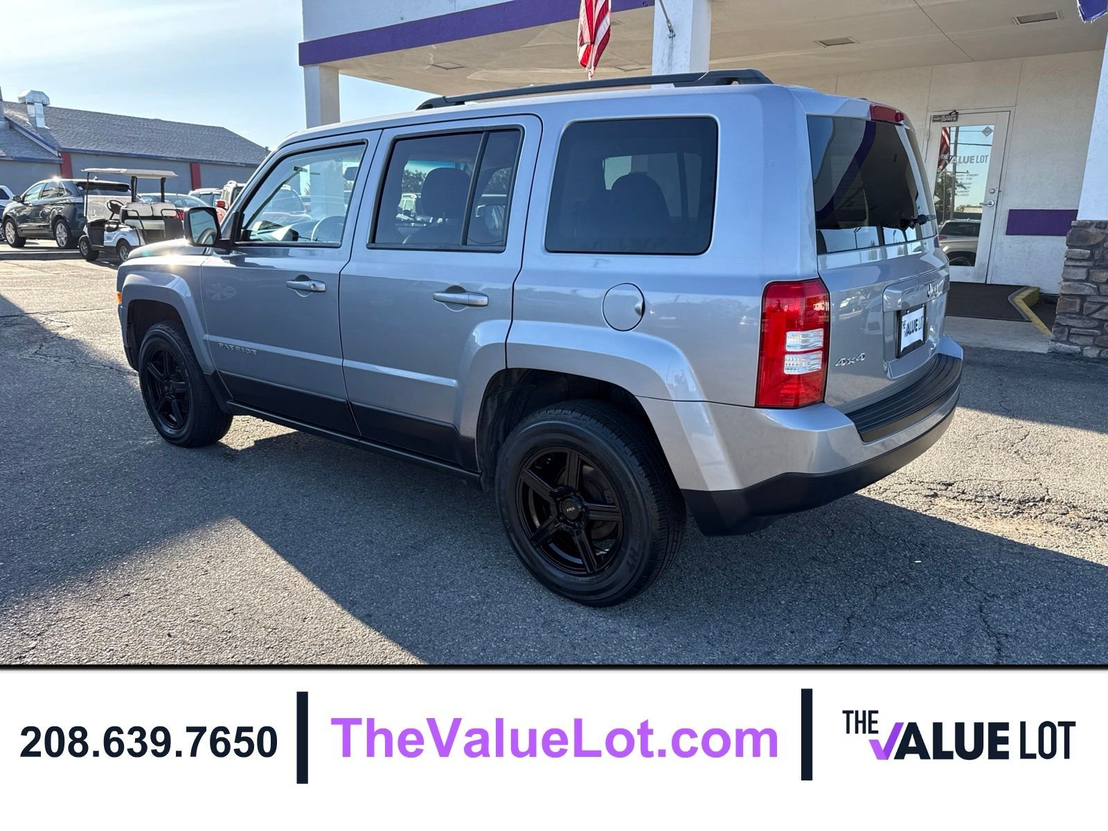Used 2016 Silver Jeep Sport image 6
