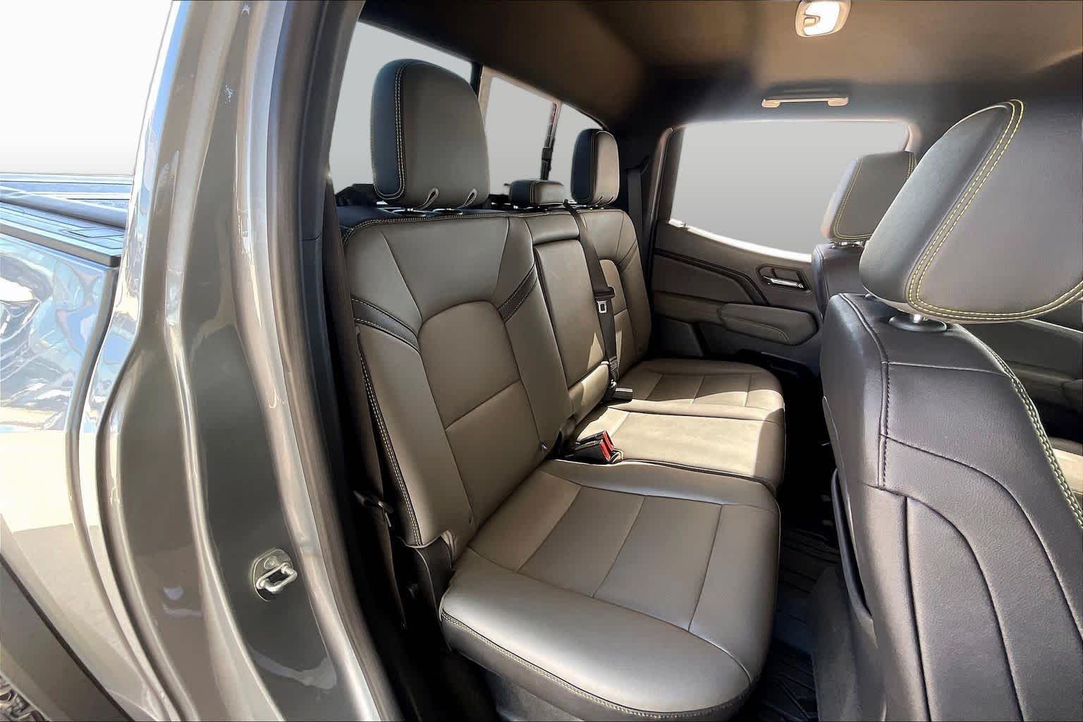 Used 2023 STERLING GRAY METALLIC Chevrolet 4WD ZR2 image 19
