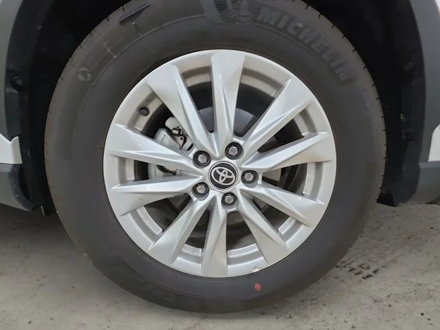 Used 2026 Beige Toyota LE image 9