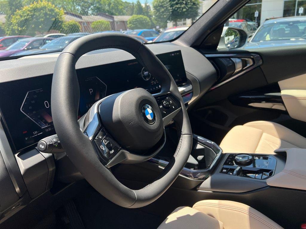 New 2026 Skyscraper Grey Metallic BMW 30 xDrive image 4