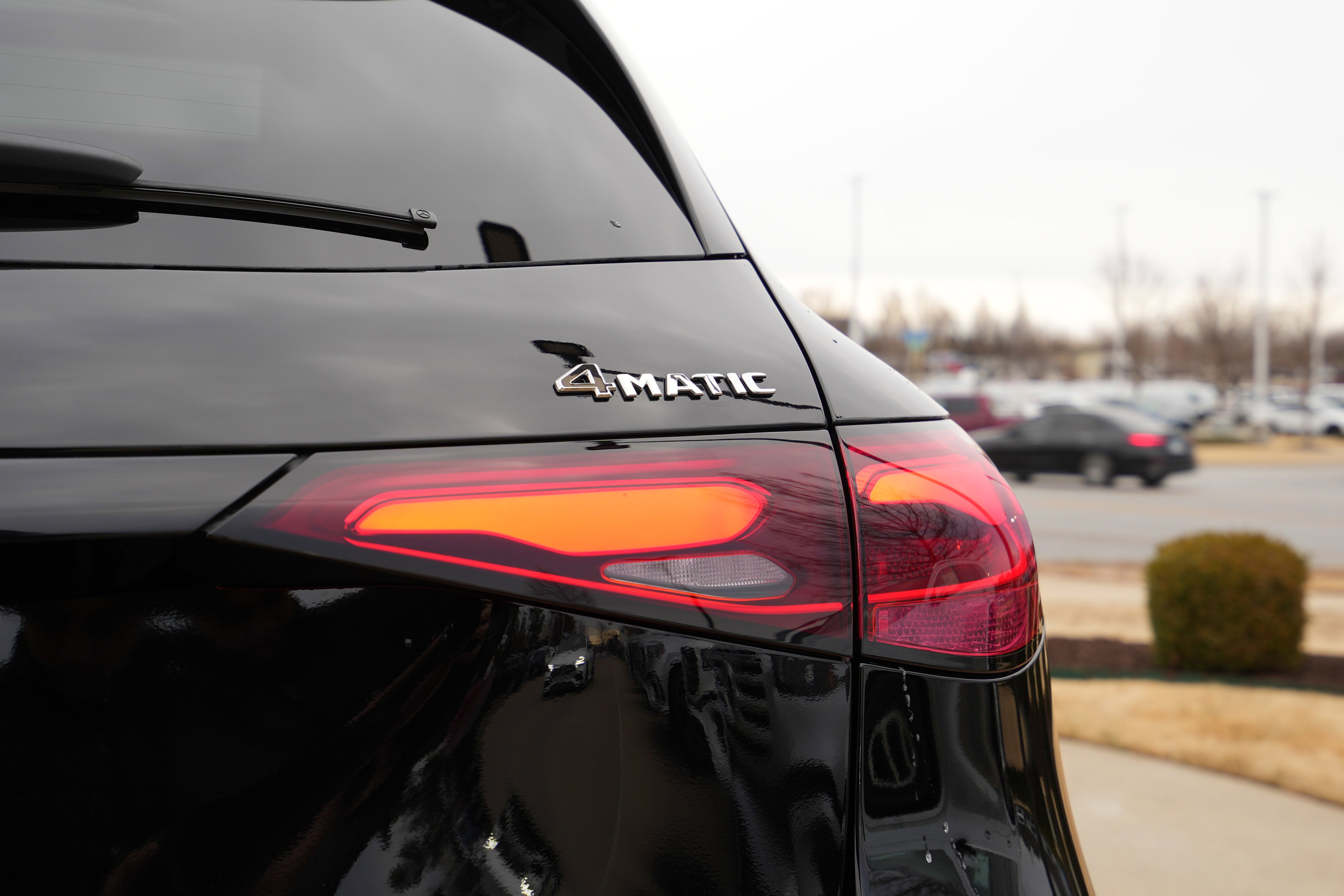 Used 2026 Black Mercedes-Benz GLC 300 image 15
