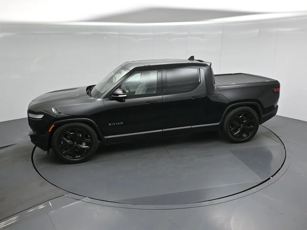 Certified Used 2023  Rivian Adventure image 36