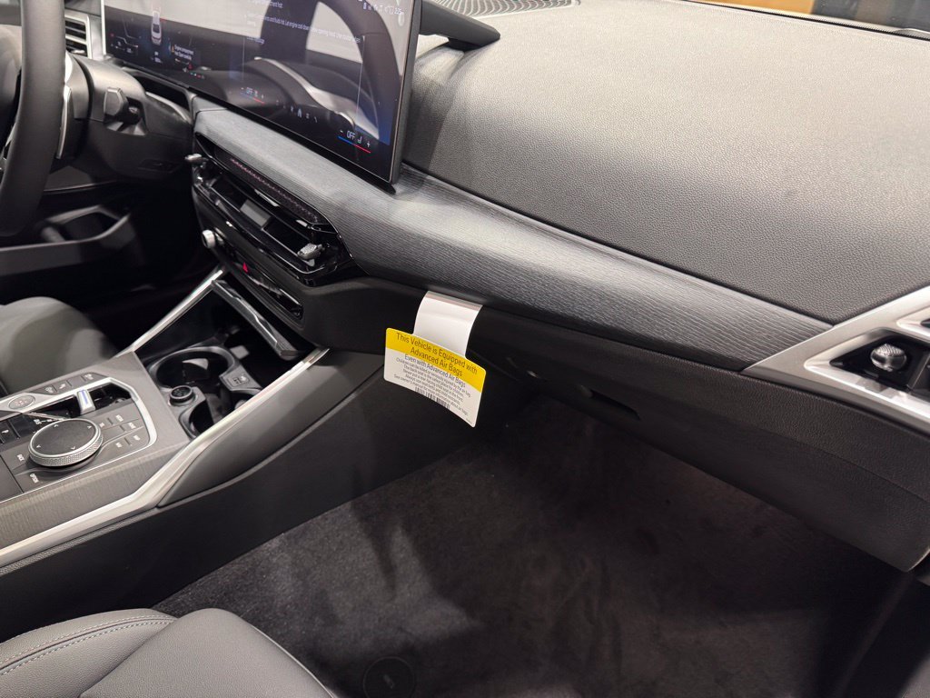 2026 BMW 3 Series 330i - Photo 26