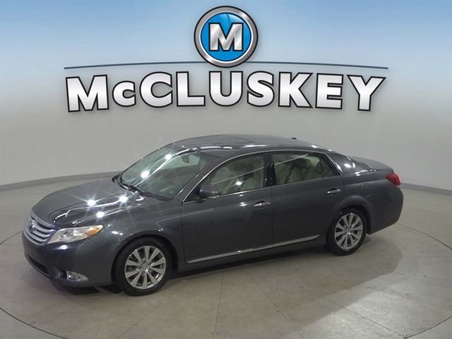 2011 Toyota Avalon's photo