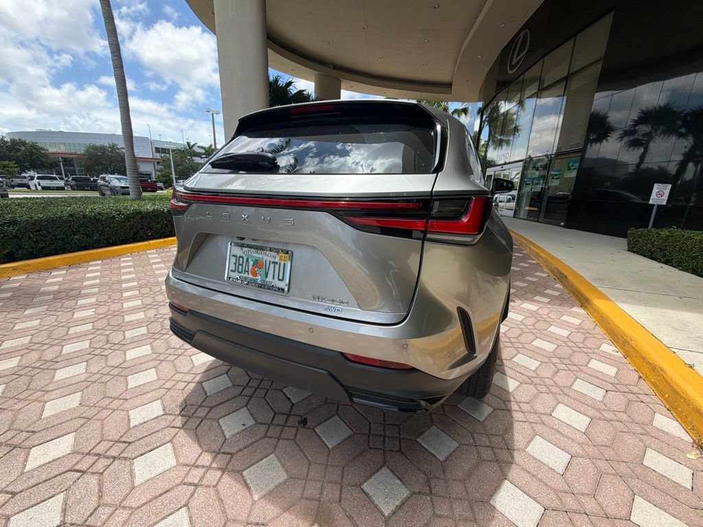 Used 2025 Silver Lexus NX 350 Premium image 9