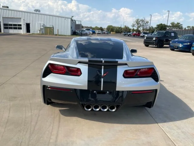 Used 2017 Silver Chevrolet Stingray image 35