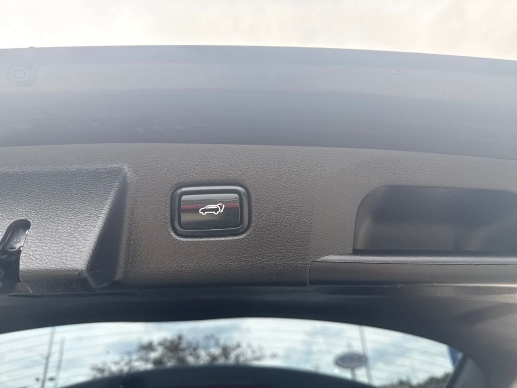 Used 2021 Ebony Black Kia EX image 25
