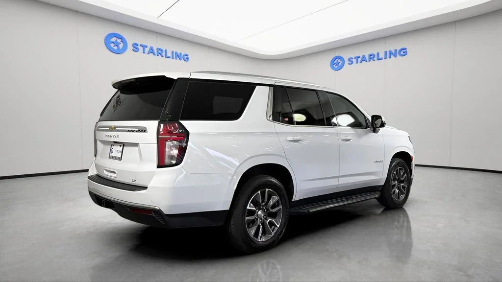 Used 2023 Summit White Chevrolet LT image 9