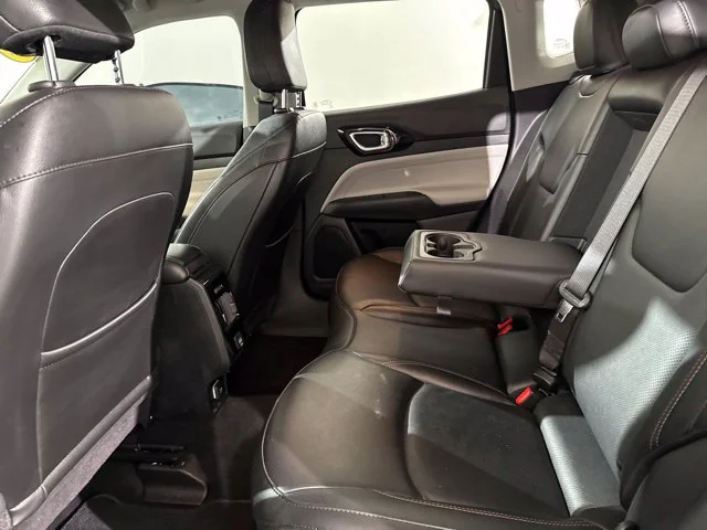 Used 2022 Gray Jeep Limited image 14