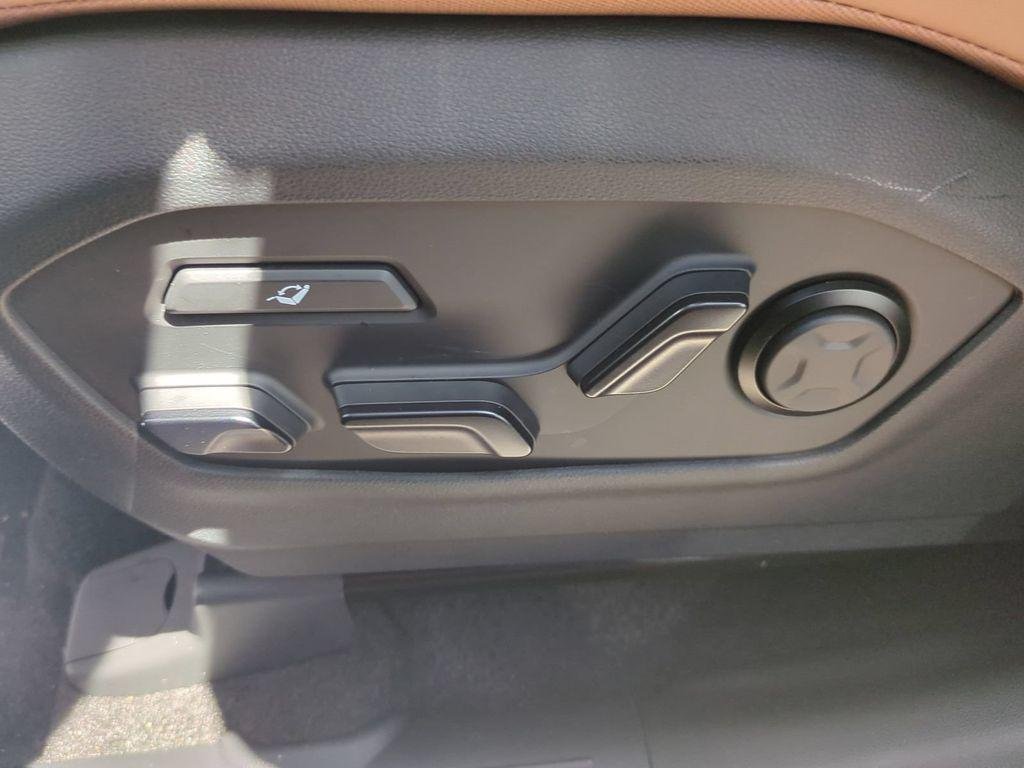 New 2027 Gray Hyundai Calligraphy FWD image 24