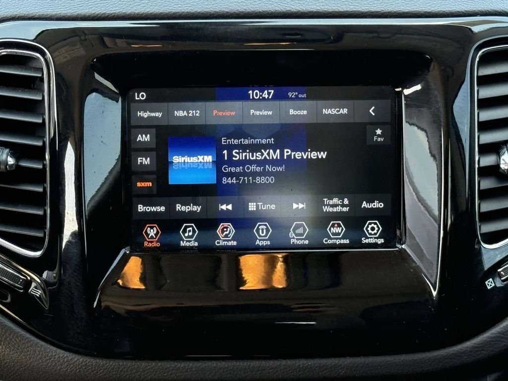 Used 2018 Black Jeep Latitude image 19