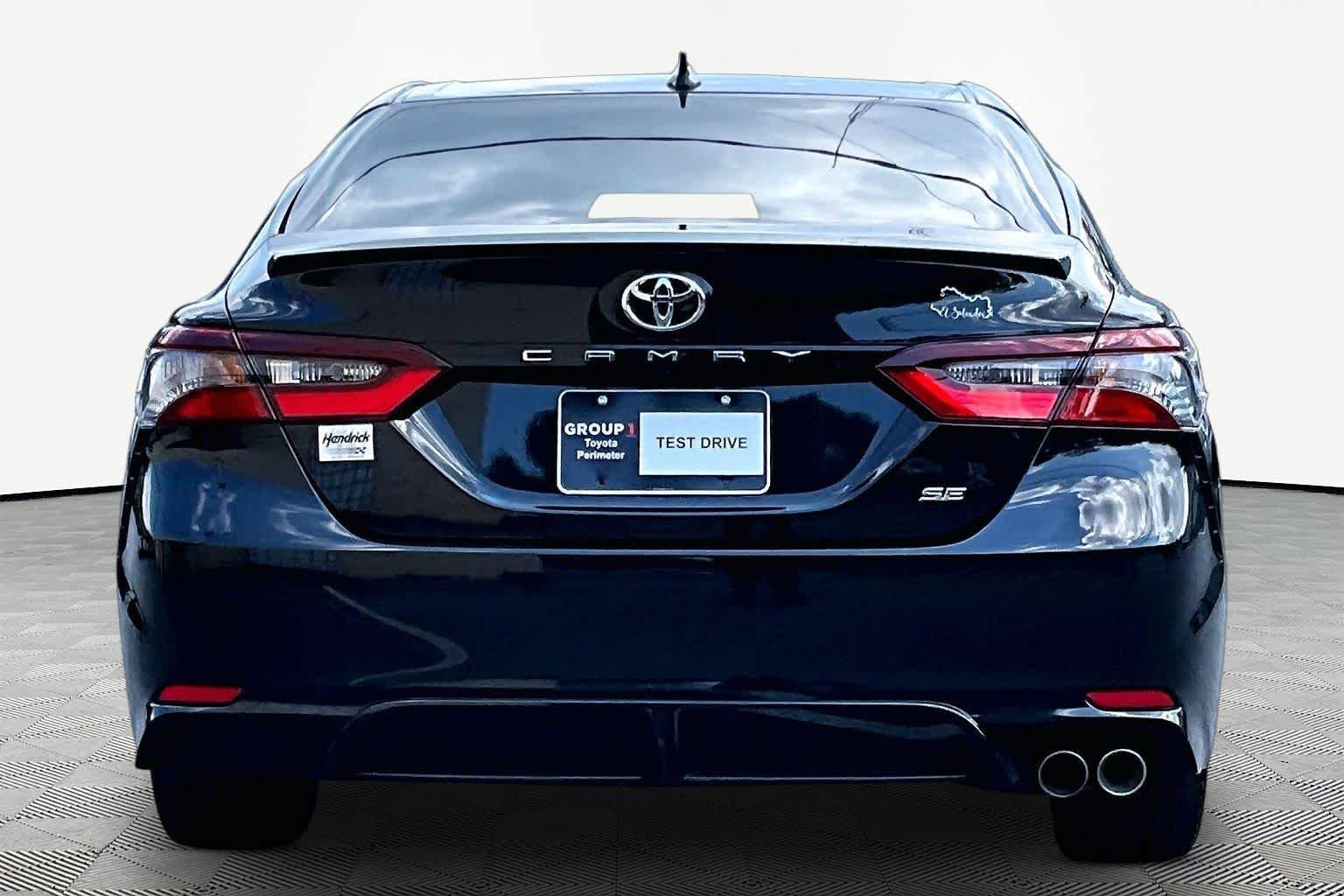 Used 2024 Midnight Black Metallic Toyota SE image 5