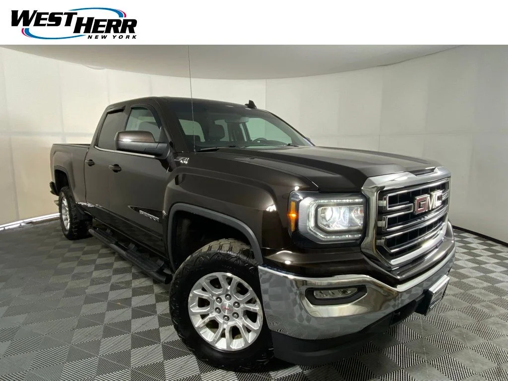 2018 GMC Sierra 4WD Double Cab Standard Box SLE's photo