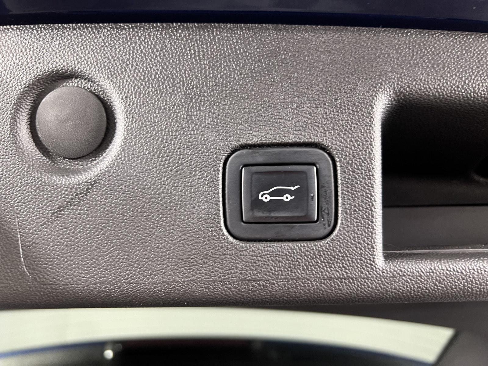 Used 2022 Blue Glow Metallic Chevrolet Premier image 47