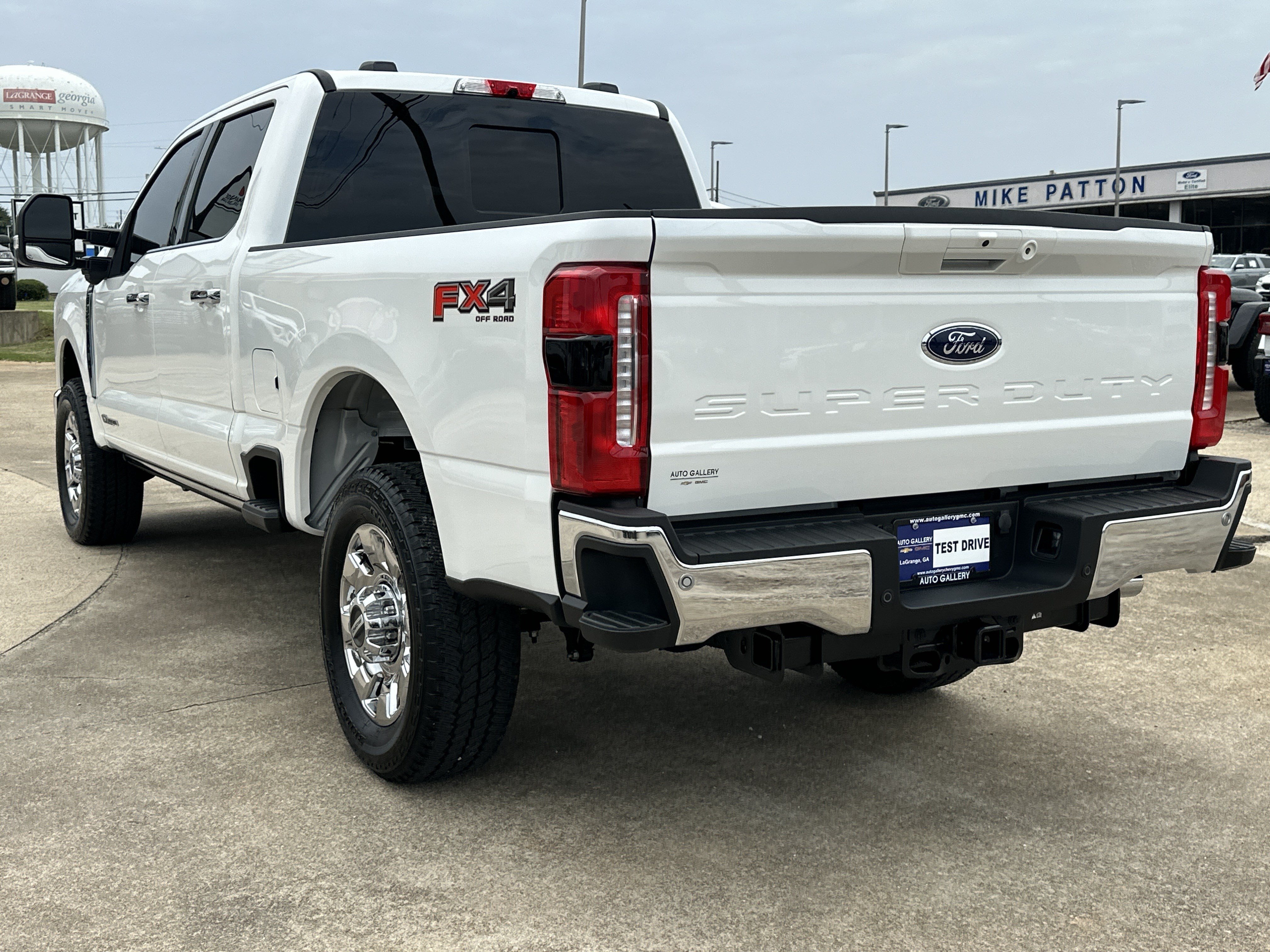 2025 Ford F-350 Super Duty Lariat - Photo 14
