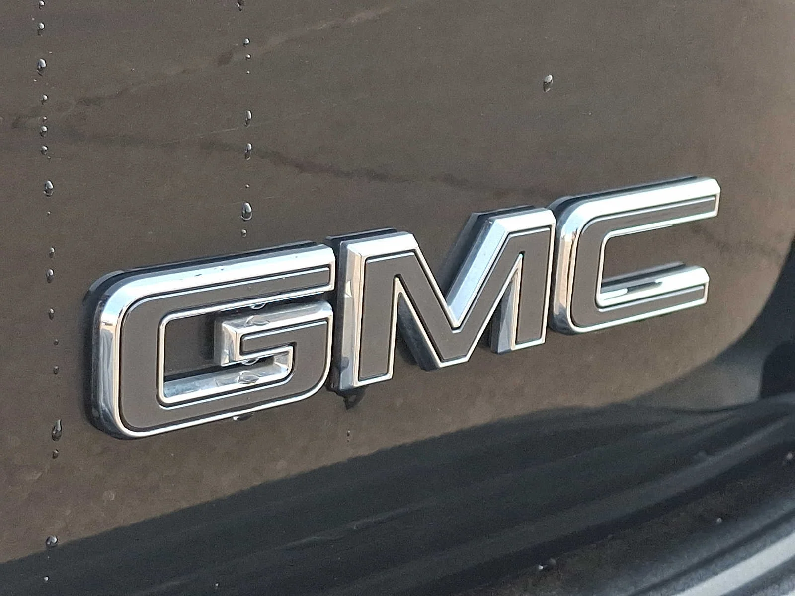Used 2025 Onyx Black GMC Denali Ultimate image 32