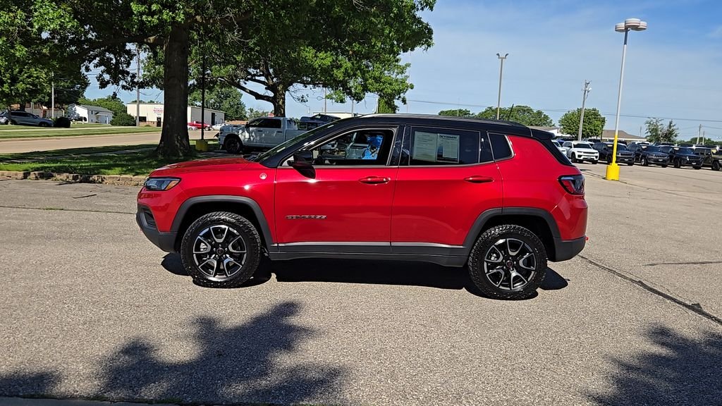 Certified Used 2025 Red Jeep Trailhawk image 5