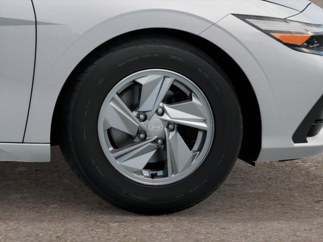 New 2026 White Hyundai SE image 8