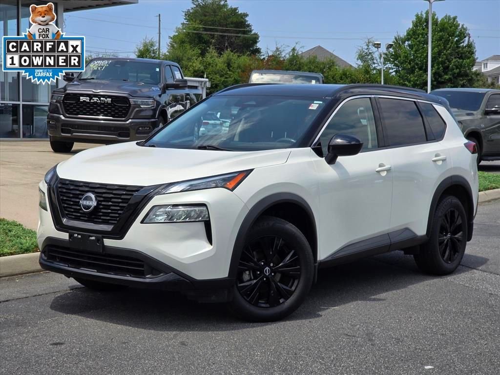 Used 2023 White Nissan SV image 2