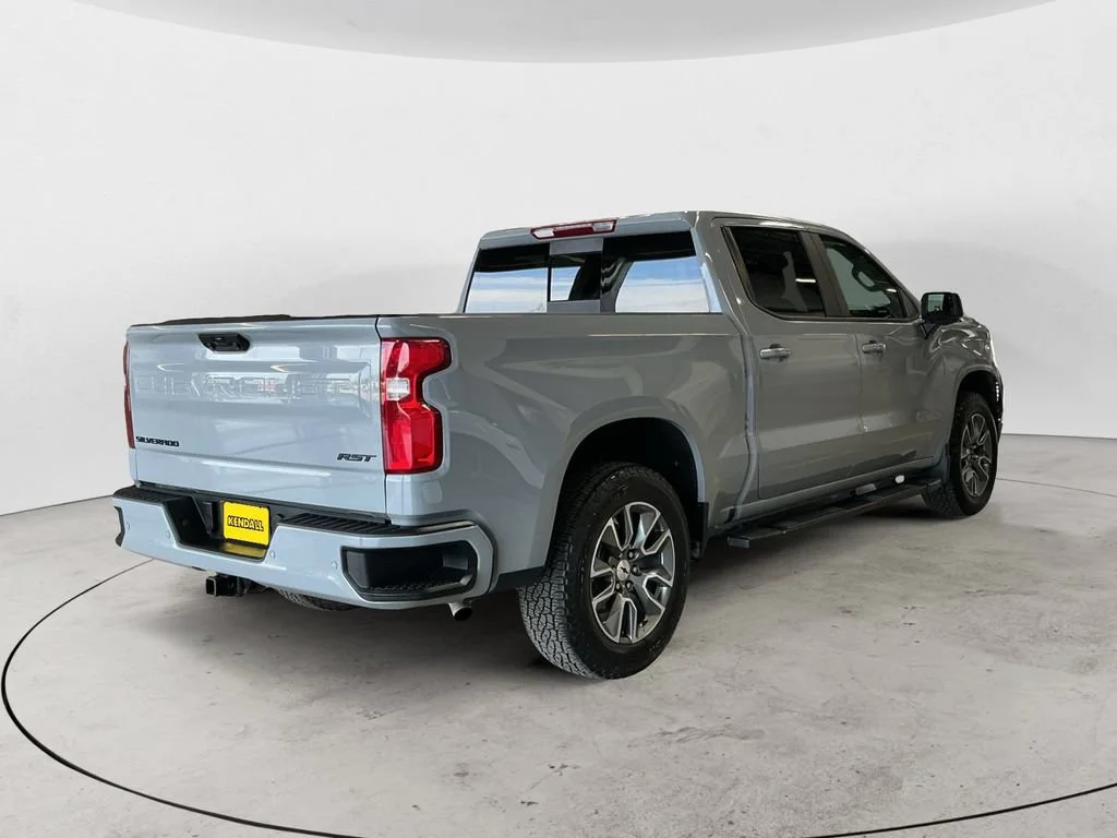 Used 2024 Slate Gray Metallic Chevrolet RST image 5