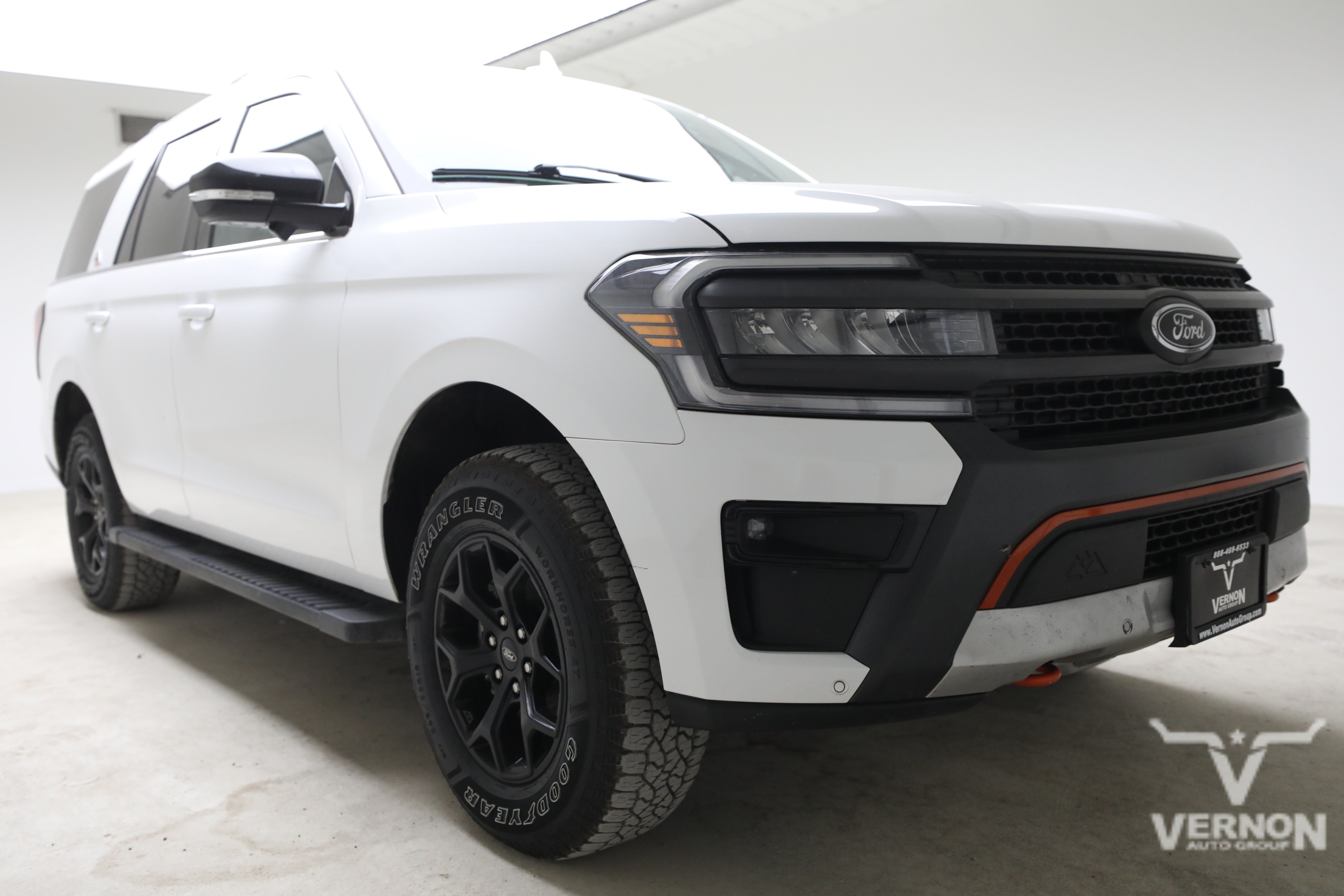 Used 2022 Oxford White Ford Y image 7