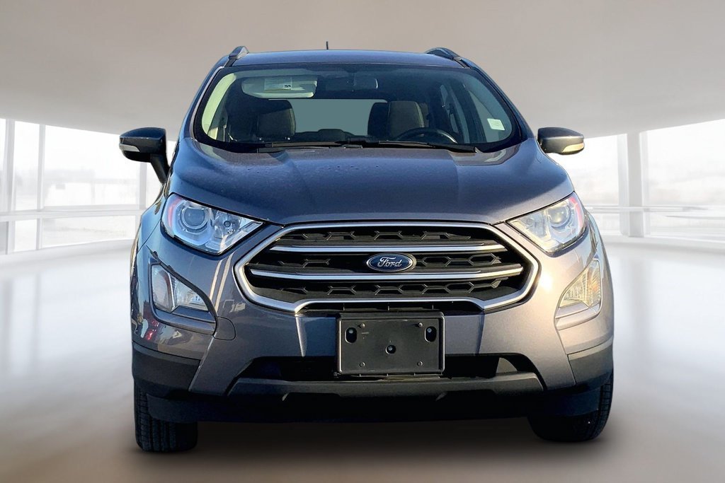 Used 2018 Smoke Metallic Ford SE image 3