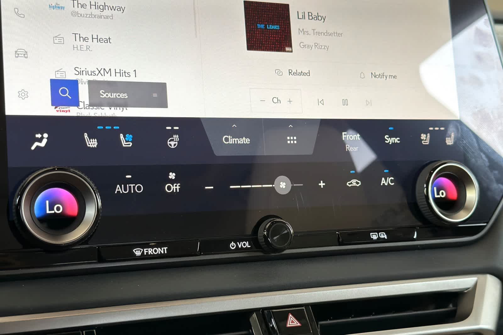 New 2026 Eminent White Pearl Lexus RX 350h LUXURY AWD image 23