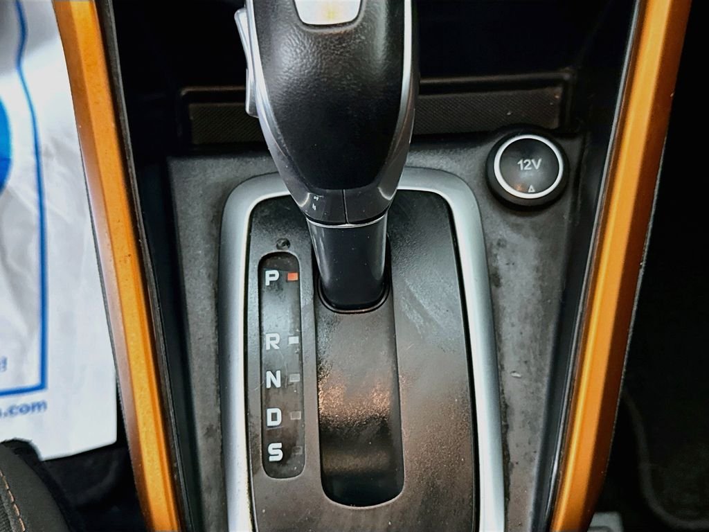 Used 2021 Lightning Blue Metallic Ford SE image 21