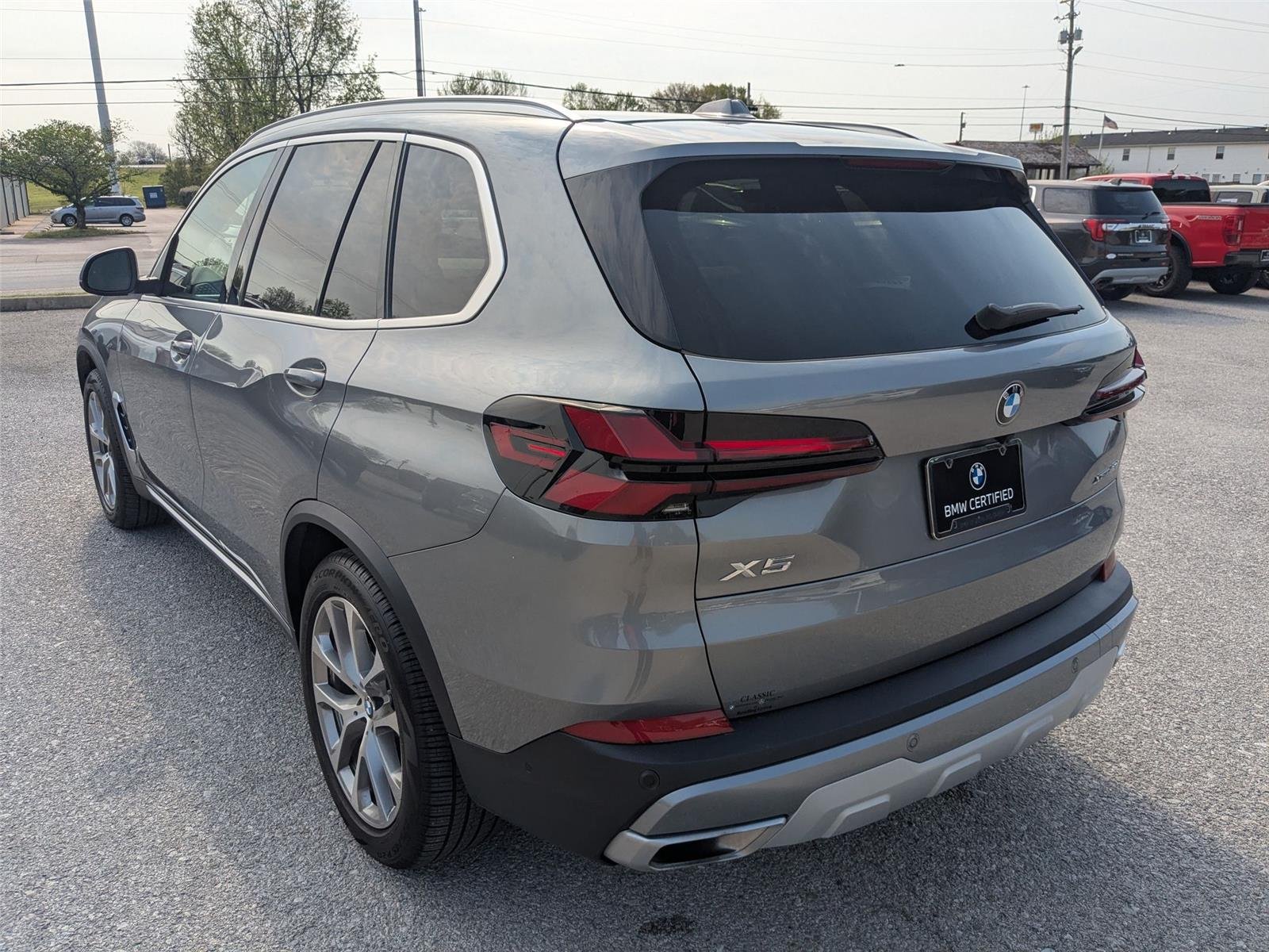 Certified Used 2024 Skyscraper Grey Metallic BMW xDrive40i image 7