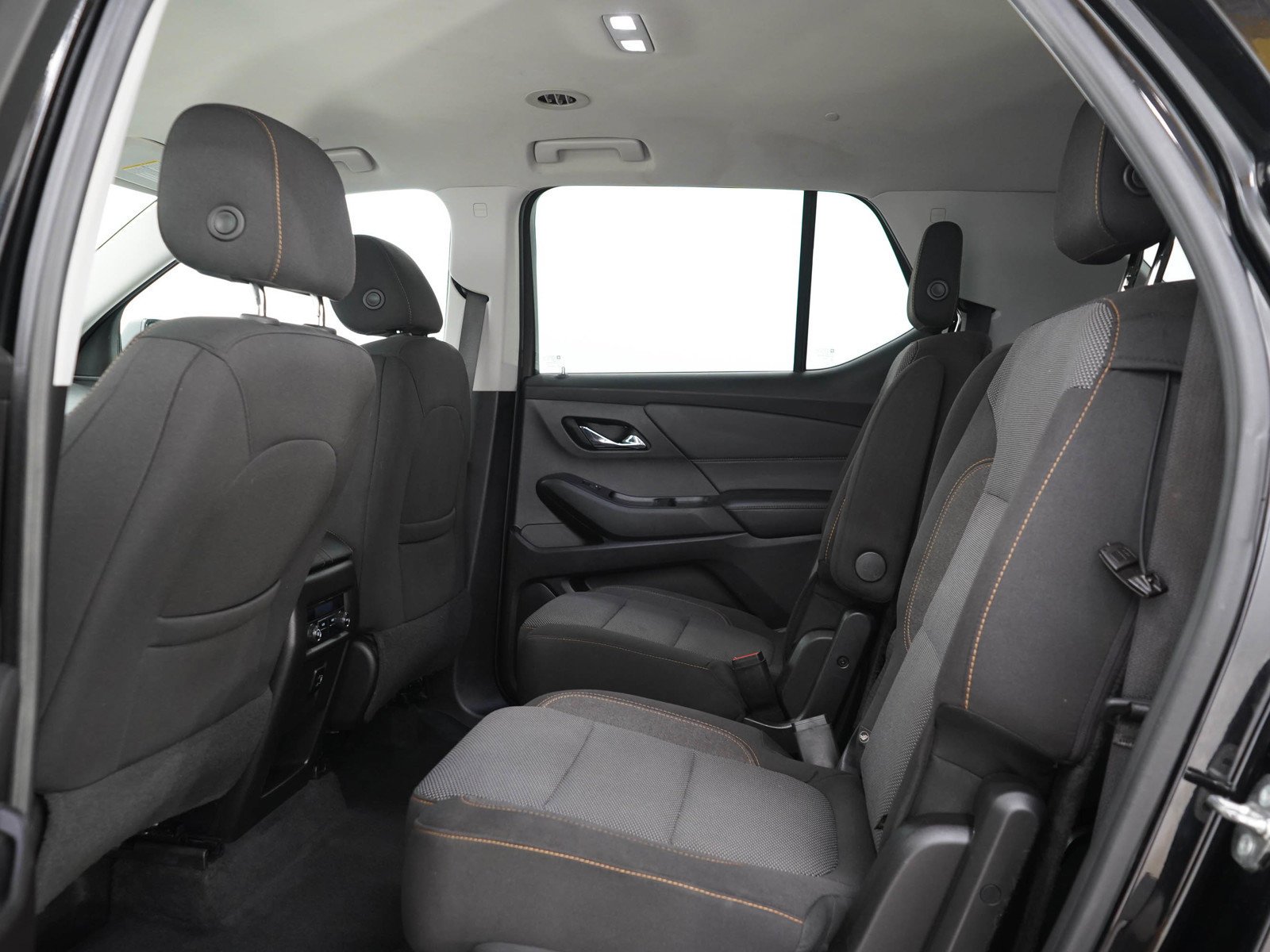 Used 2018 Mosaic Black Metallic Chevrolet Cloth w/1LT image 16