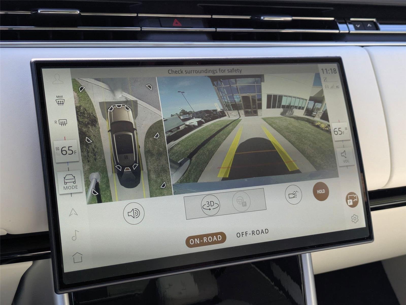 2026 Land Rover Range Rover SE - Photo 22