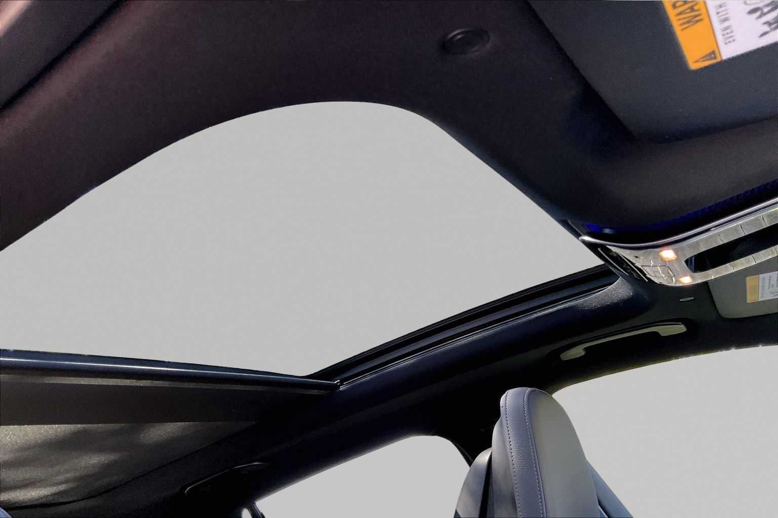 New 2026 Obsidian Black Metallic Mercedes-Benz GLC 300 image 14