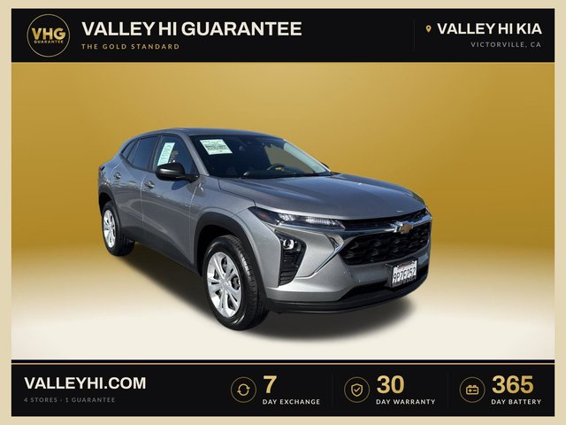 2025 Chevrolet Trax LS
