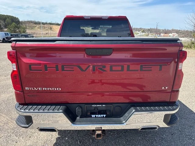 Used 2019 Red Chevrolet LT image 7